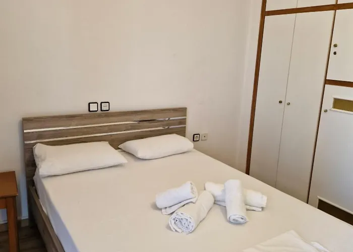 Hotel Athina 2*