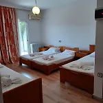 Athina 2* אספרובלטה