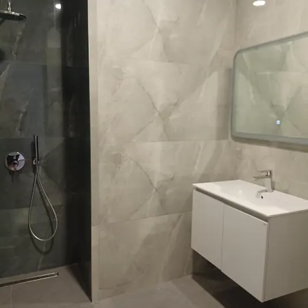 Athina Hotel Asproválta