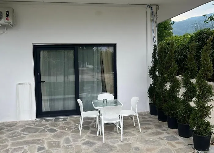 Athina 2* Asprovalta